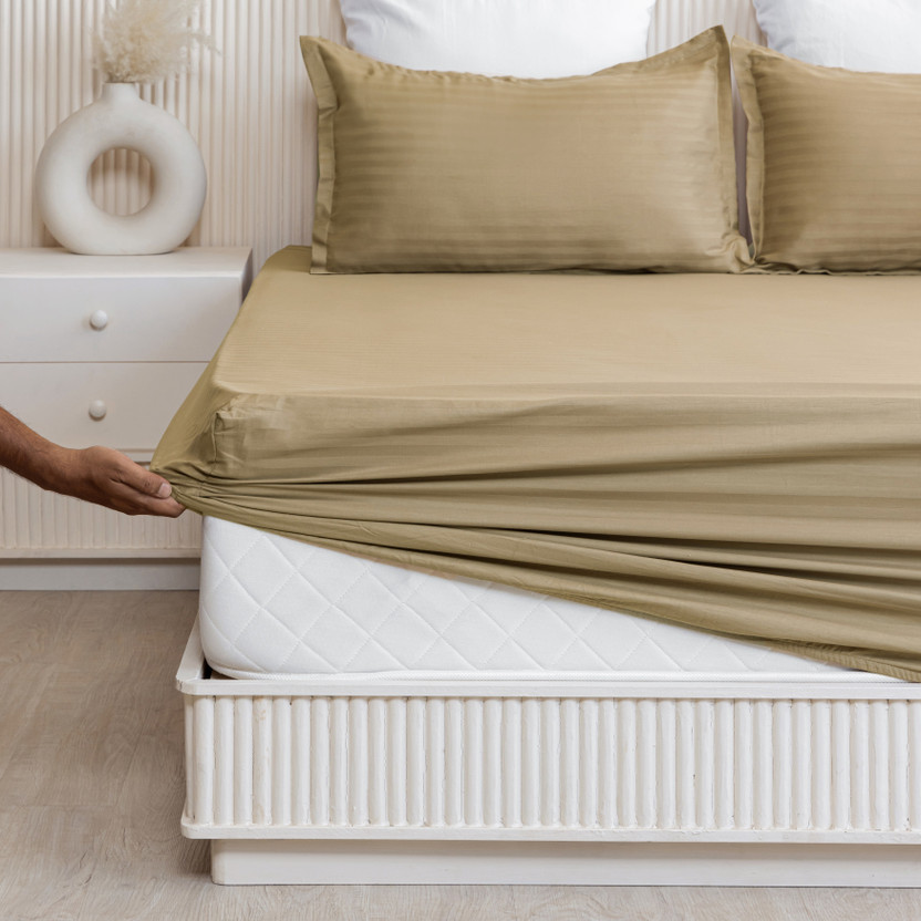HOMEMONDE HOMEMONDE Cotton Double Fitted (Elastic) 210 TC Striped 1 Bedsheet with 2 Pillow Covers(Beige) - Flipkart Deal
