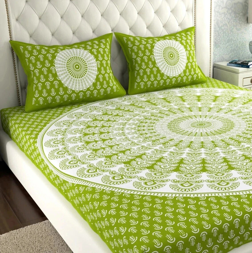 Leo Creation Cotton Double Flat 144 TC Printed 1 Bedsheet with 2 Pillow Covers(Green, White)