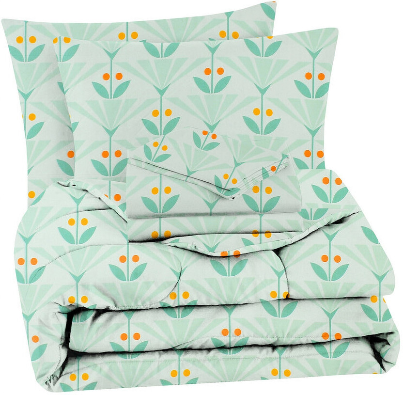 VAS VAS COLLECTIONS Printed Double Quilt for  Heavy Winter(Microfiber, Light Green & Orange) - Flipkart Deal
