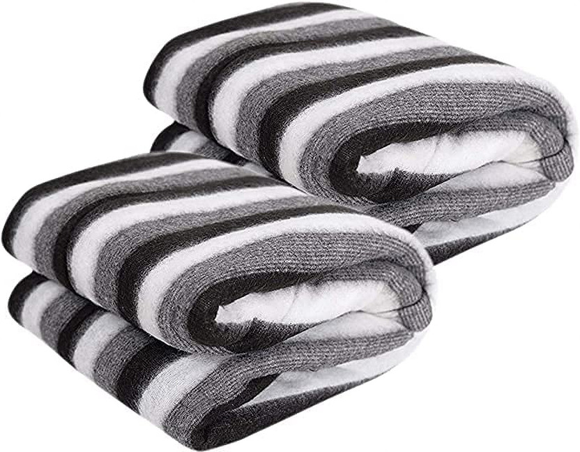 WONDERLOOK Solid Single Weighted Blanket for  Heavy Winter(Woollen Blend, Black and White)