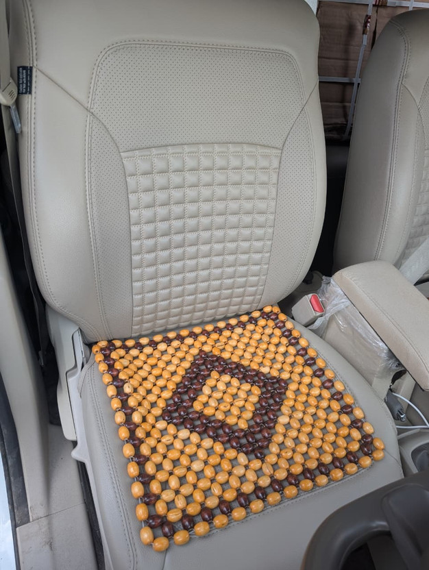 VELVET WOODEN BEADS SEAT Wooden Car Seat Cover For Universal For Car Universal For Car(Without Back Seat Arm Rest, 7 Seater)