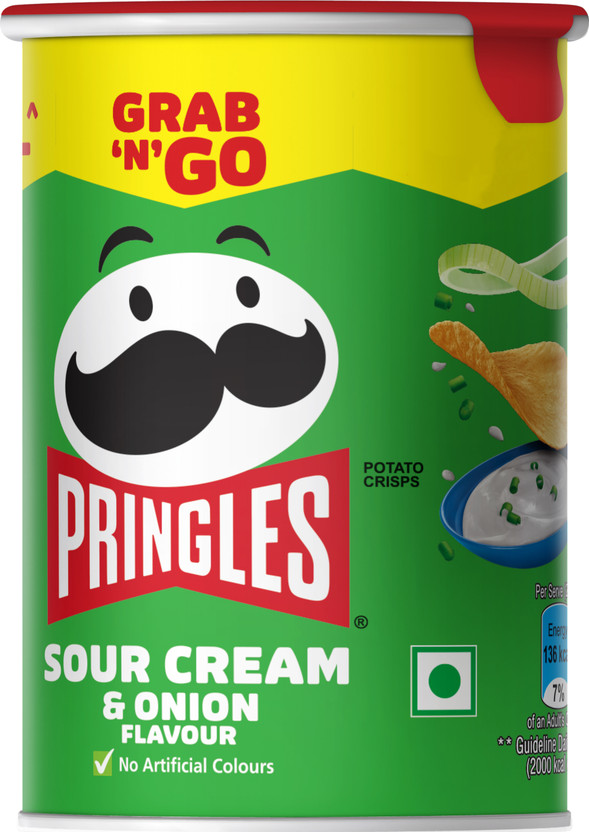 Pringles Potato Crisps Sour Cream and Onion Chips(36 g)