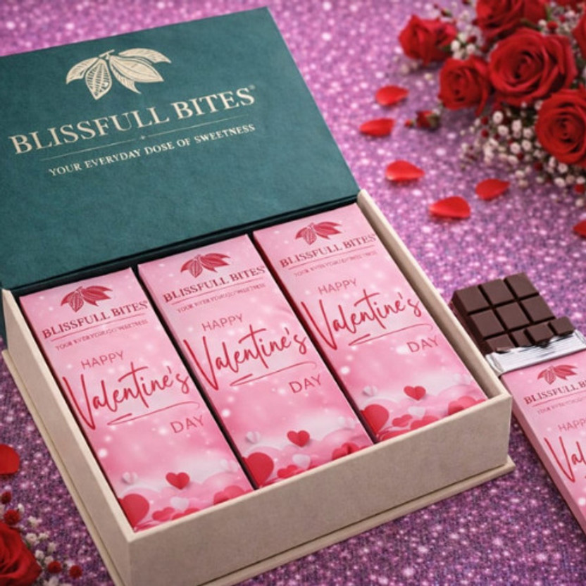 BLISSFULL BITES Valentine’s Day Chocolate Box (6 Piece) Gift for Husband & Wife Valentine Gift Bars(6 x 33.33 g)