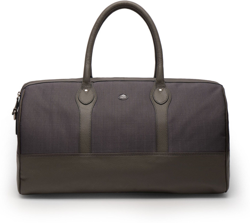 Perf Perf Unisex Duffle Bag | Travel Gym Weekend Bag with Genuine Leather Duffel Without Wheels - Flipkart Deal