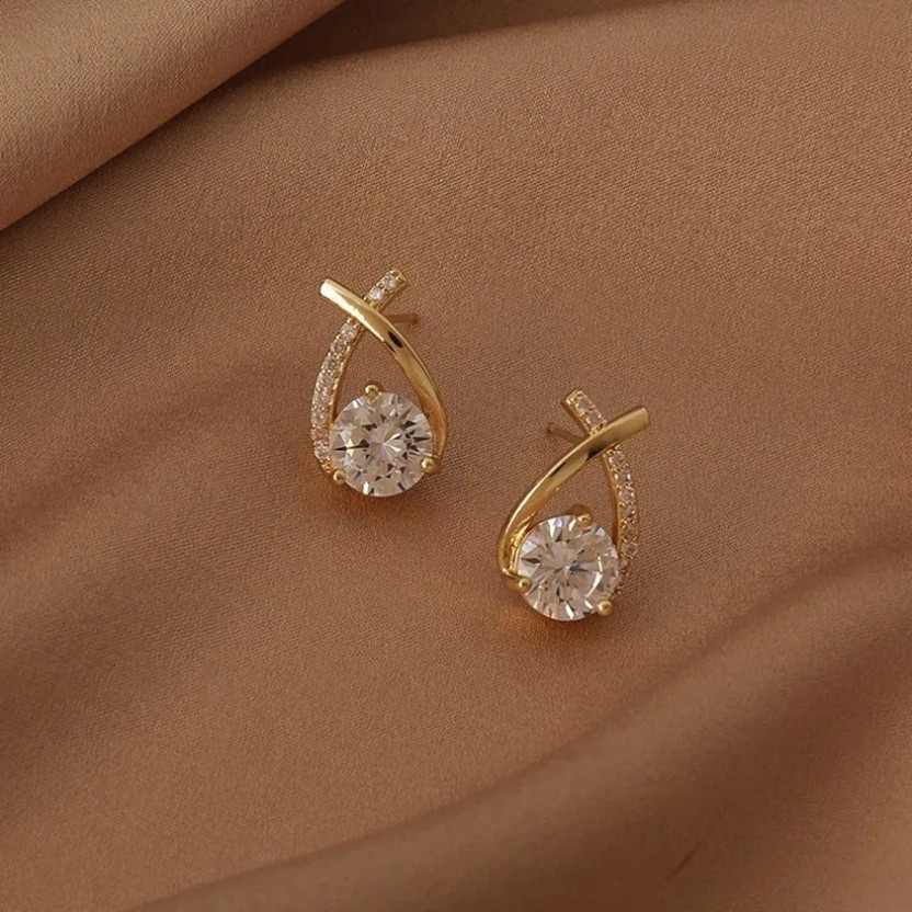 Manpika Crystal Diamond Studs Stylish & Fashionable Accessories Jewellery for Women Alloy Earring Set