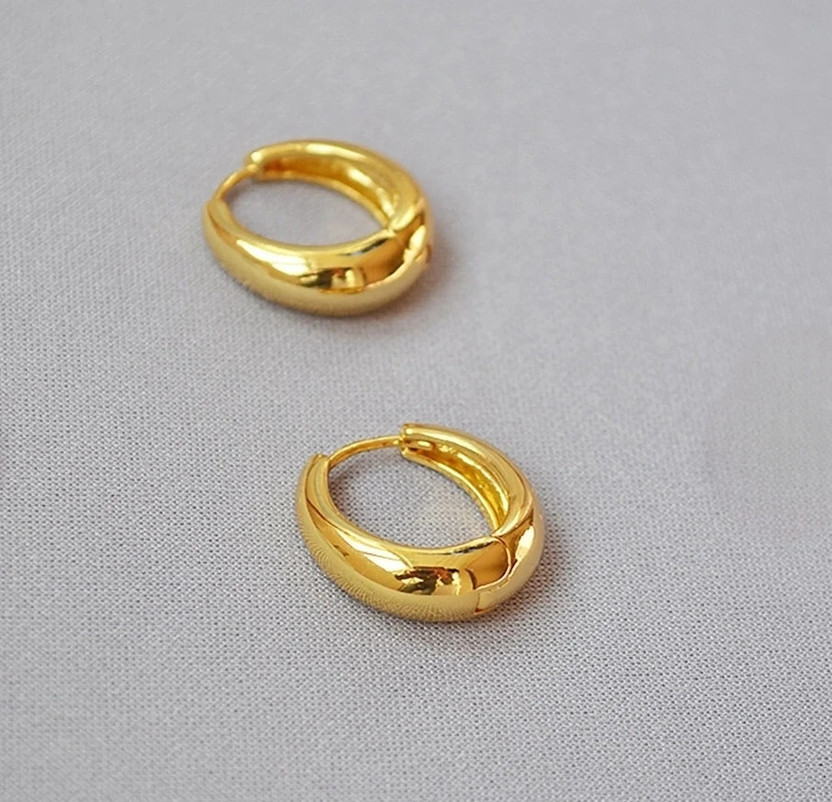 Aksha Collection Aksha Collection Gold plated hoop earring 0 Alloy, Brass Hoop Earring