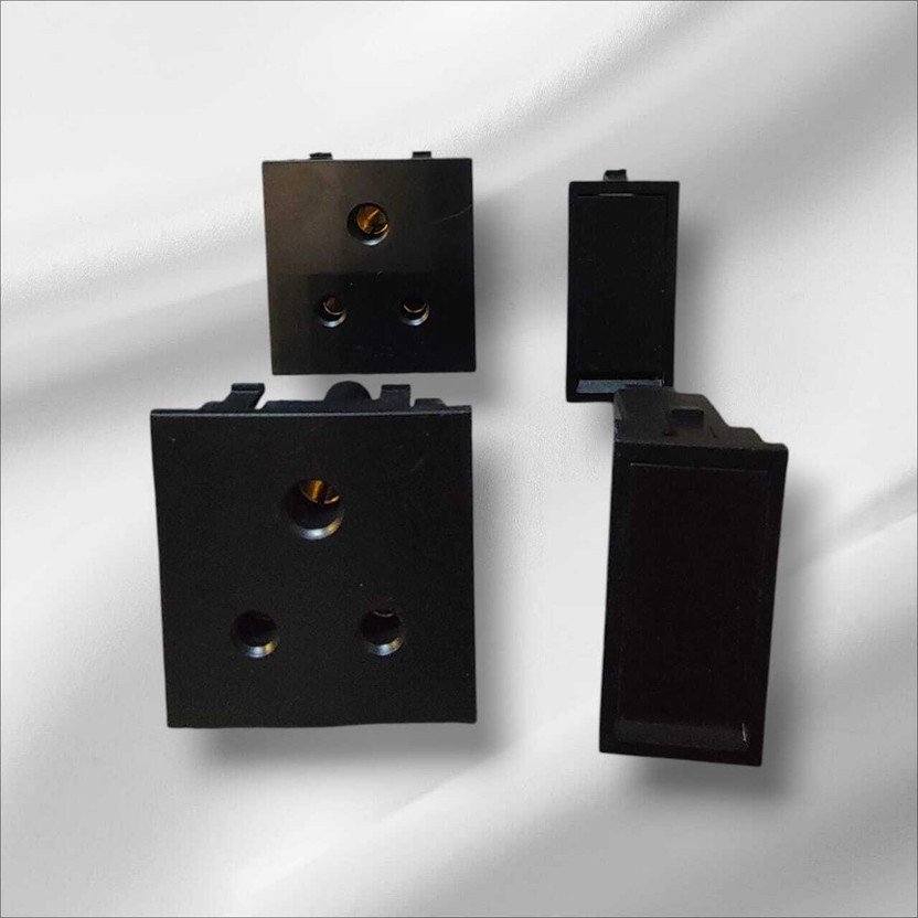 SARA black switch /black 3 pin socket (4pic pic) 10 A Five Pin Socket