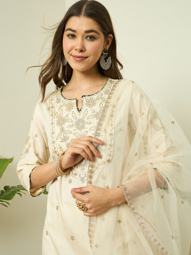 AVANSHEE Women Kurta Pant Dupatta Set
