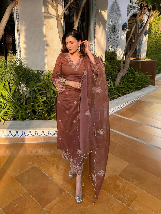 Divastri Women Kurta Palazzo Dupatta Set