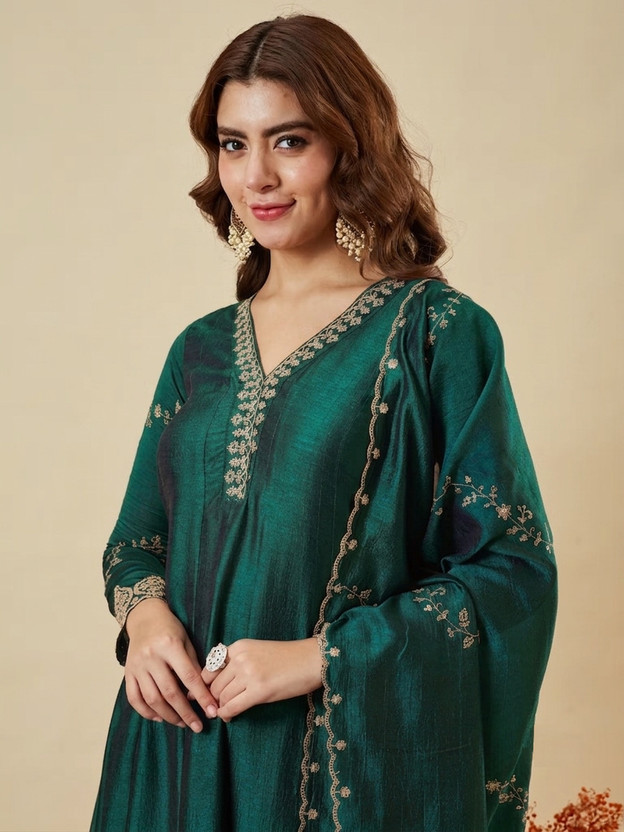 SURUKH Women Kurta Pant Dupatta Set