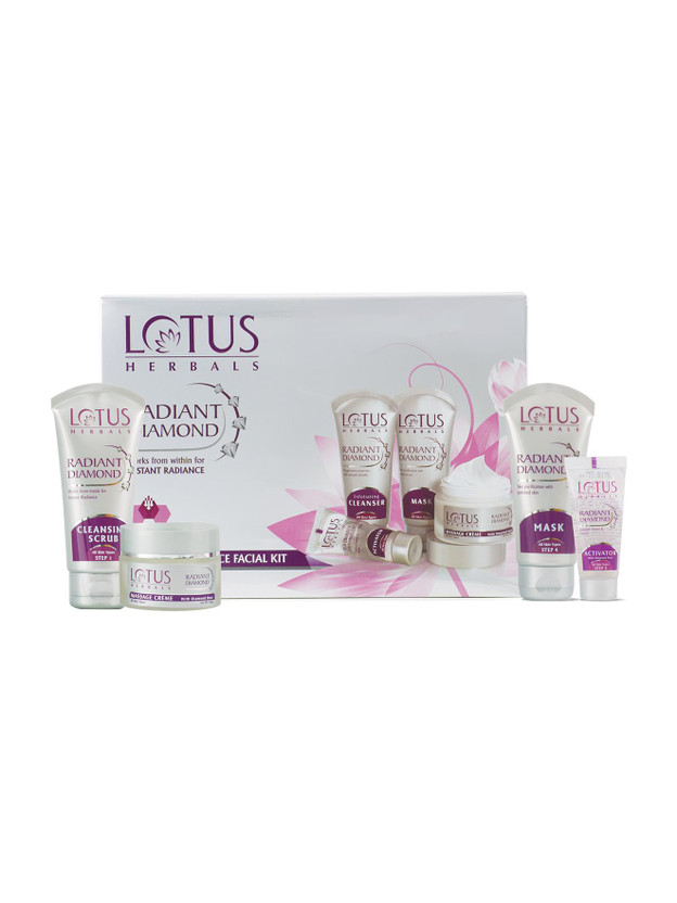 LOTUS LOTUS HERBALS Radiant Diamond Facial Kit for instant radiance with Diamond dust & Cinnamon, 4 easy steps(4 x 42.5 g) - Flipkart Deal