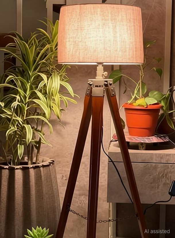 OverseasMart Tripod Floor lamp