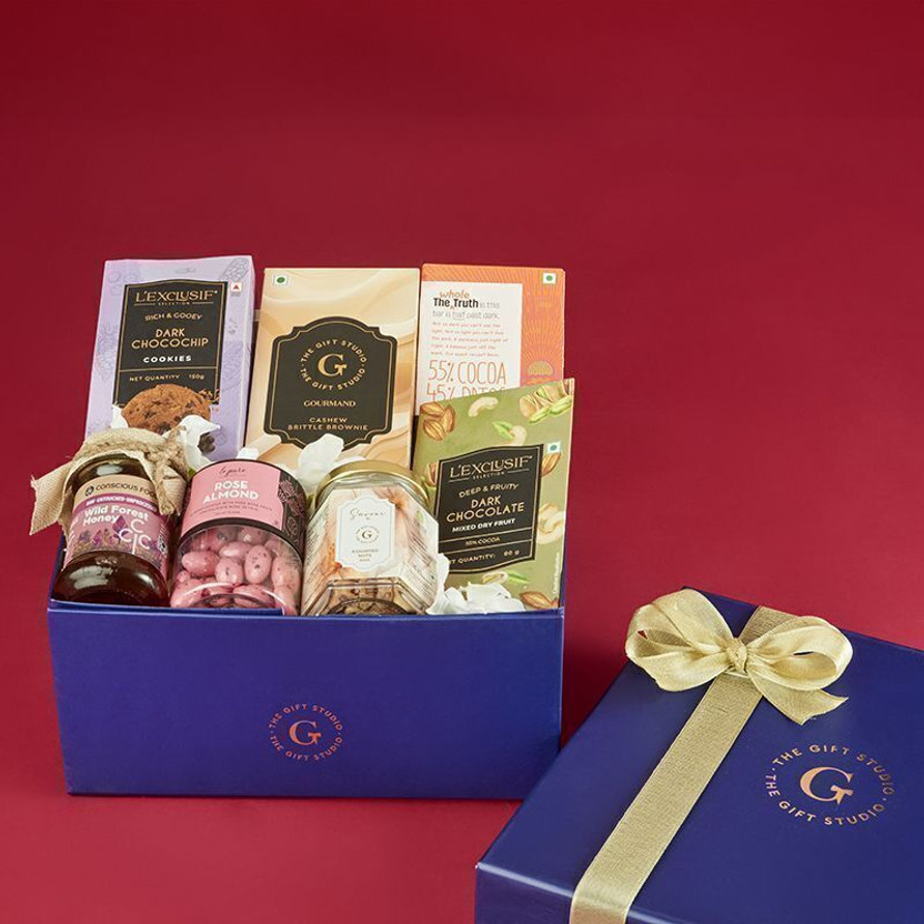 The Gift Studio Indi Gourmet Gift Hamper Combo(7)