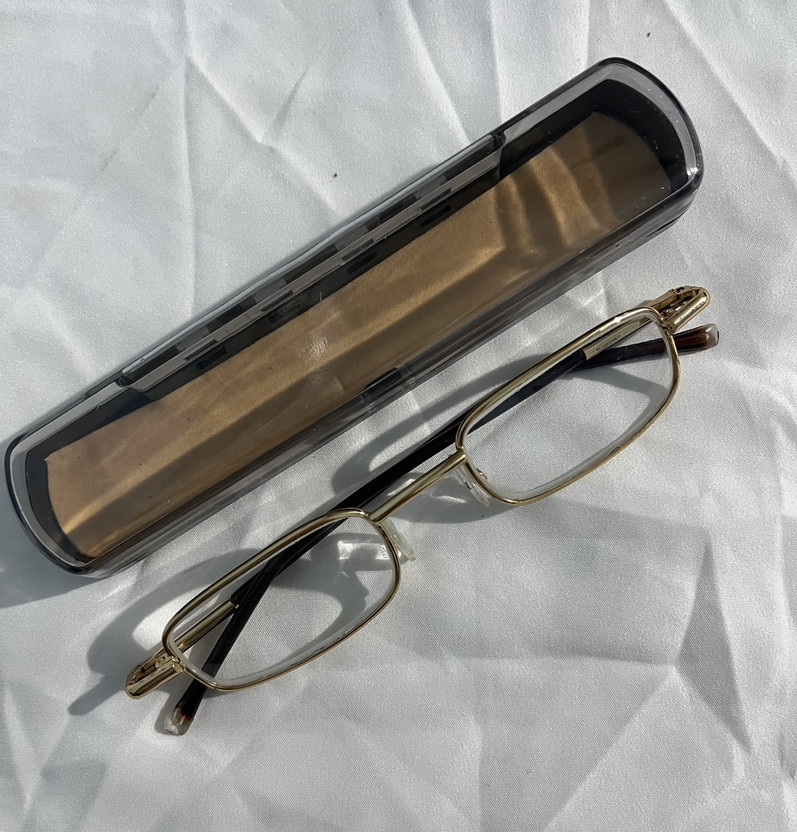 Glasso Full Rim (+2.50) Square Reading Glasses(144 mm)