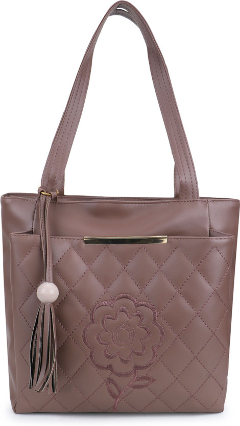 claspNclutch Women Beige Hand-held Bag