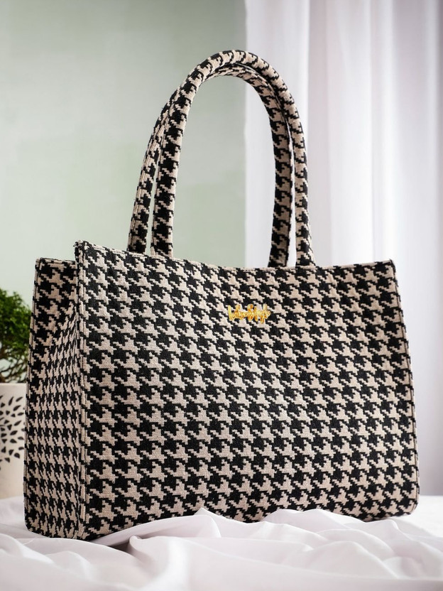 LIKE STYLE Women Beige, Black Shoulder Bag