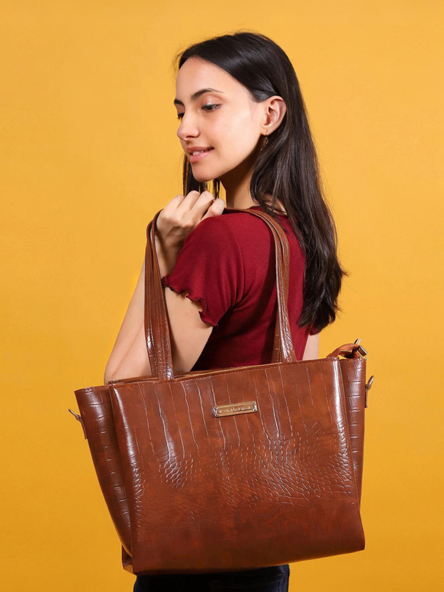 Ross Brown Women Brown Shoulder Bag