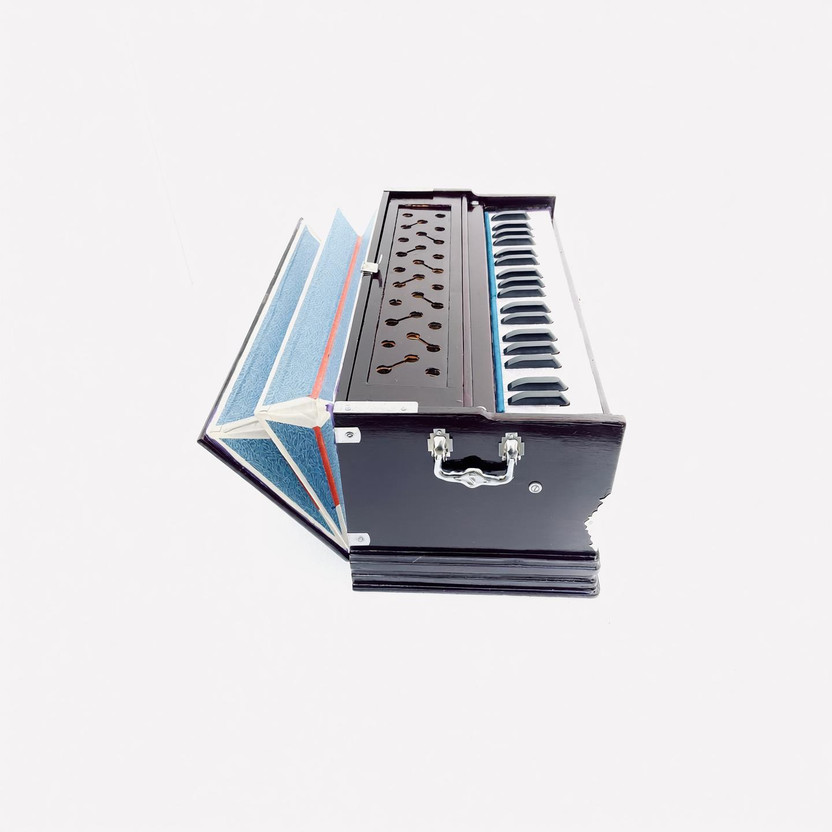 MAGA MART Harmonium- 3 1/4 Octave, Double Bellow, 39 Keys,7 Stopper, Bass- Male Reed Harmonium- 3 1/4 Octave, Double Bellow, 39 Keys,7 Stopper, Bass- Male Reed 3.2 Octave Hand Pumped Harmonium(Two Fold Bellow, Male Reed)