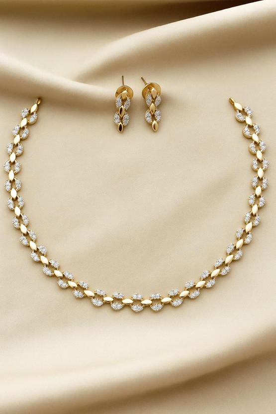 NAKMAN JEWELLERY Brass, Copper Gold-plated Gold Jewellery Set(Pack of 1)