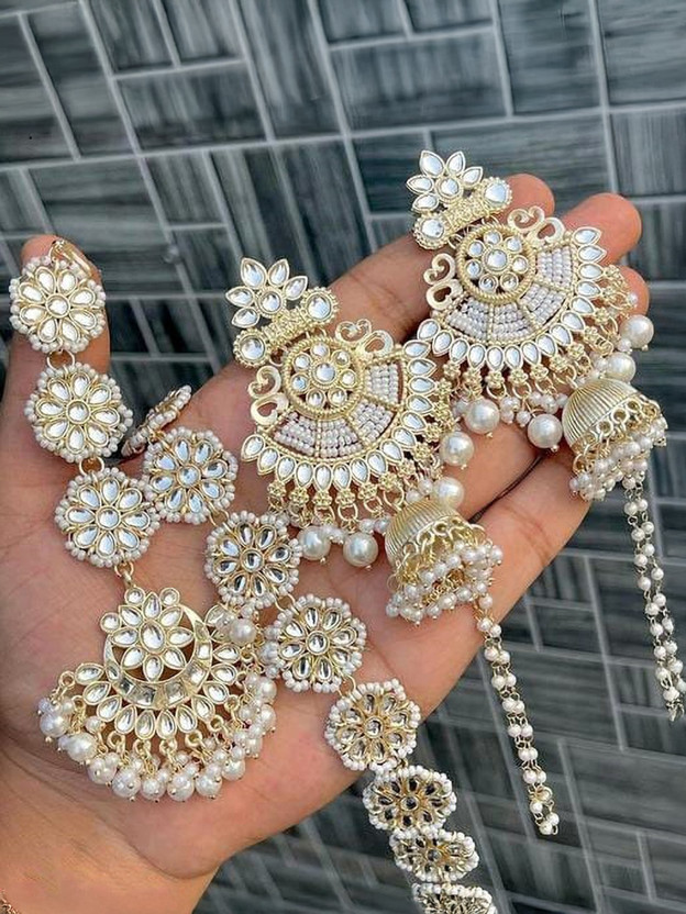 brado jewellery Brass Gold-plated White Jewellery Set(Pack of 1)