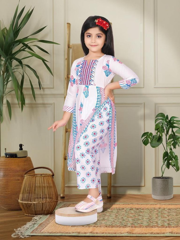 Flipkart barkatdesigningplanet Girls Festive & Party Kurta and Pyjama Set(Multicolor Pack of 1) - Flipkart Deal