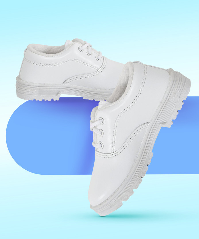 LIBERTY Boys \u0026 Girls Lace Derby Shoes 
