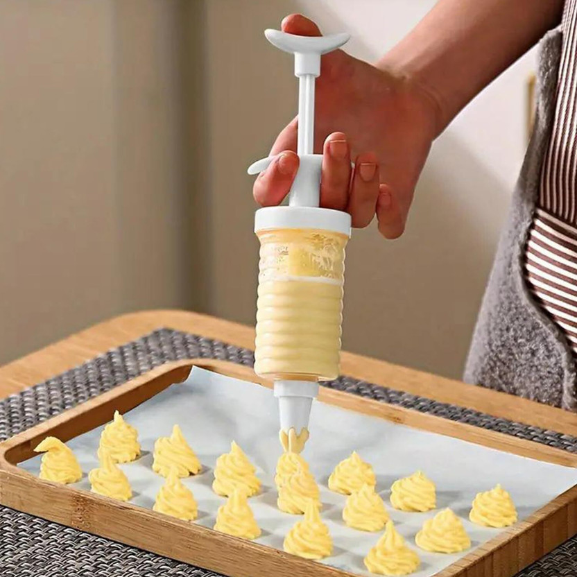 JiyanEcommerce Cake Decorating Gun with 8 Piping Tips Full Cake Maker Cake Maker