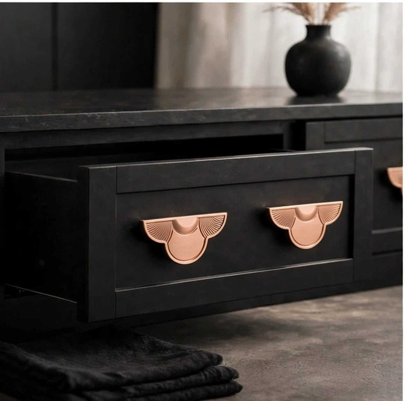 Hardware Hardware art 3D Textured Fluted Drawer Knob with Hammered Metallic Accent Plate Brass Cabinet/Drawer Handle(Copper Pack of 2) - Flipkart Deal