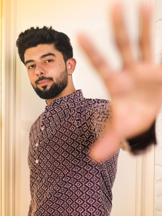 Koshin Men Embroidered Straight Kurta(Purple)