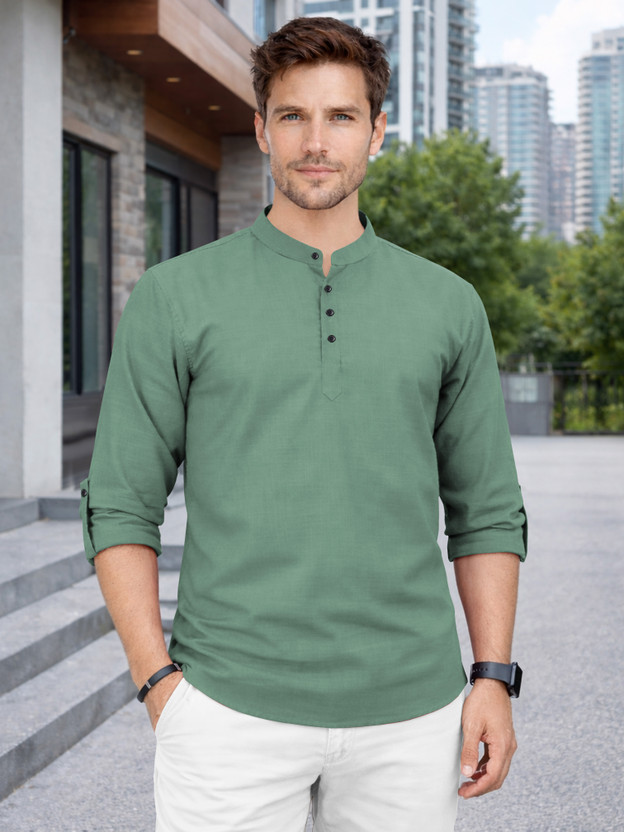 VeBNoR Men Solid Straight Kurta(Green)