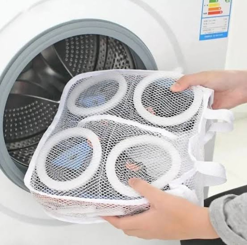 VP Creation SHOES MACHINE WASHABLE LAUNDRY BAG 1 PC Laundry Trolley(White)