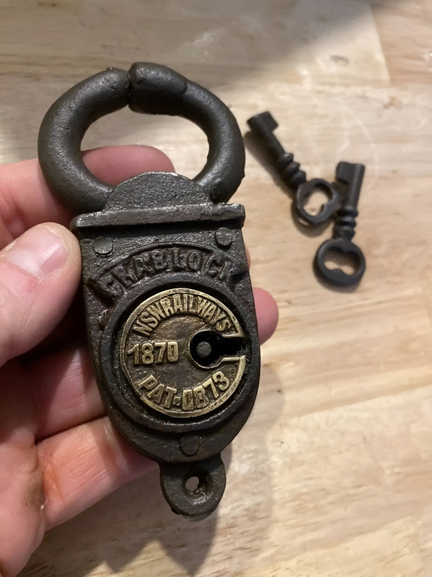 Hop n Shop Handmade Antique Style Black Smith Forge Metal NSW Railways Crab Lock Strap Lock(Black)
