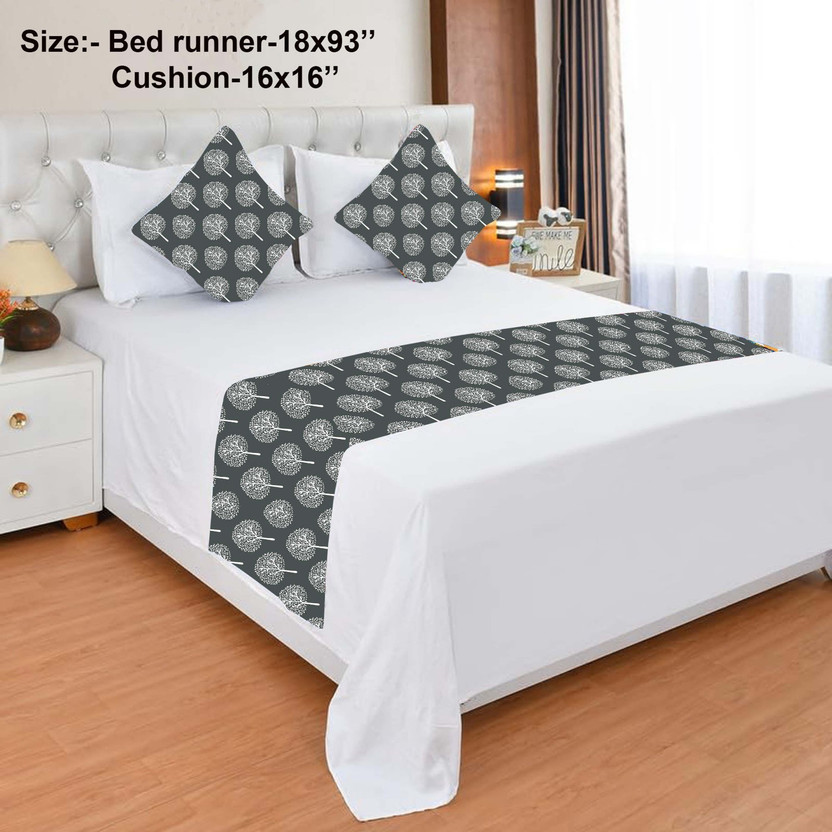 A CUBE LUXURY SOLUTIONS Velvet, Jacquard King Sized Bedding Set(Grey, 2 Cushion Cover, 1 Bed Runner)