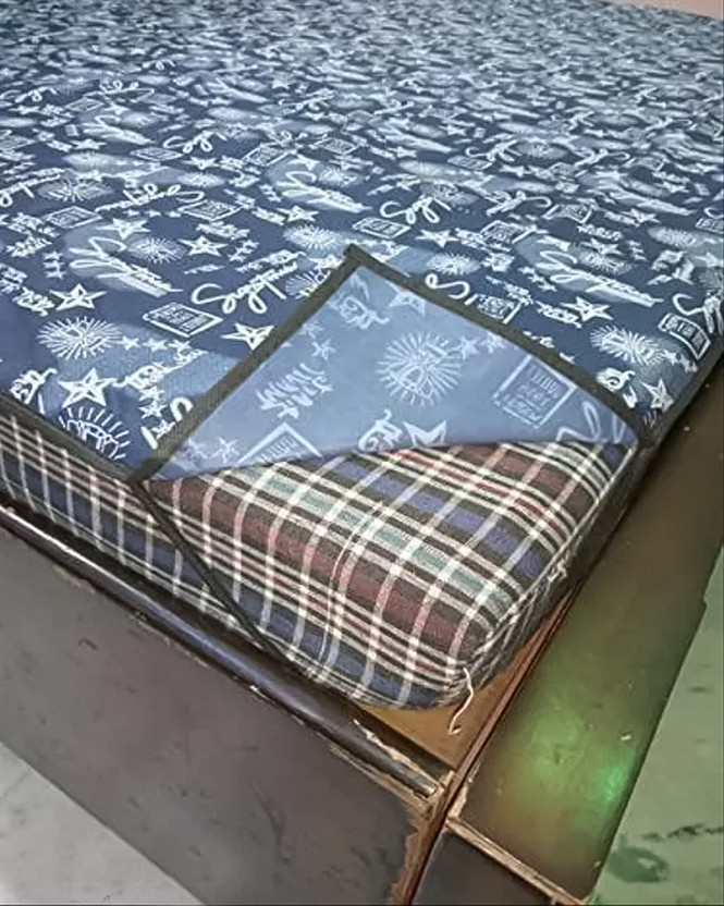 RELOOK INDUSTRIES Double Size Elastic Strap Polycotton Stretchable, Waterproof Mattress Cover(190.5 cm x 183 cm, Blue)
