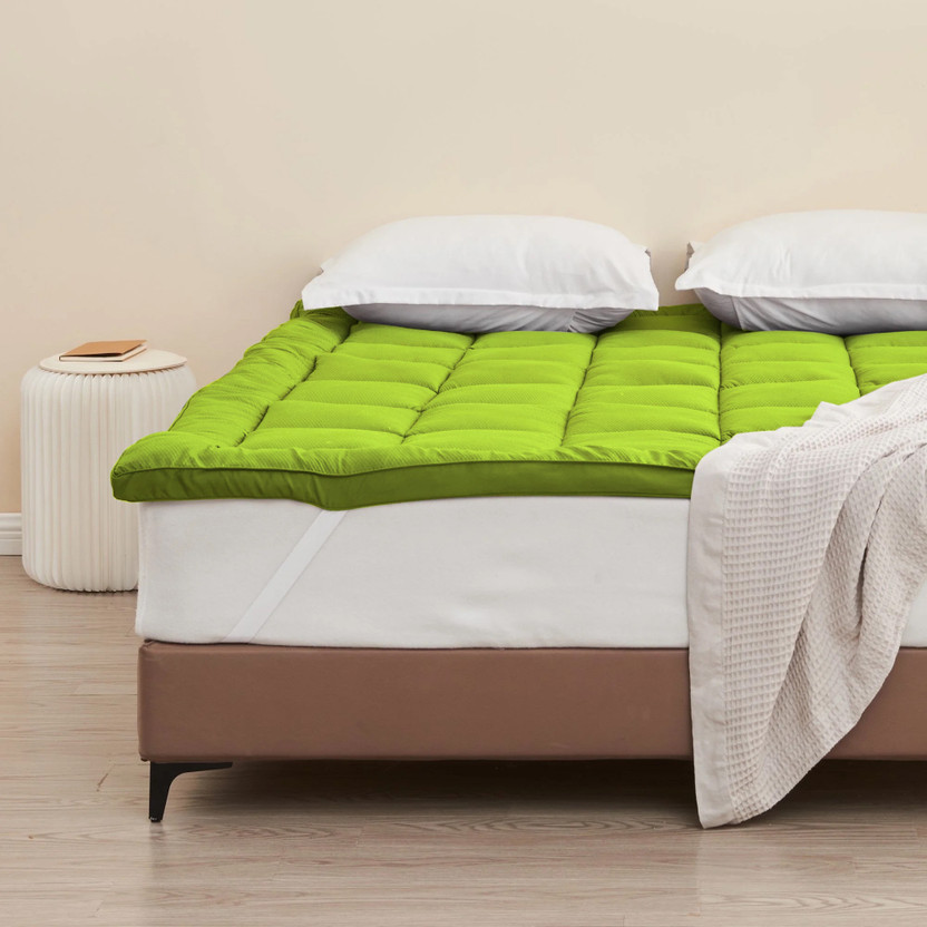 AVI King Size Elastic Strap Polycotton Breathable Mattress Cover(198.12 cm x 182.88 cm, Green)