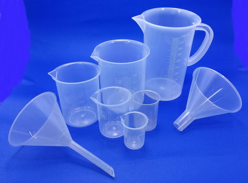 moolenterprises Measuring Jug Set 1000 ML & Beakers 500, 250, 100, 50, 25 with Funnel Measuring Cup Set(1000 ml)