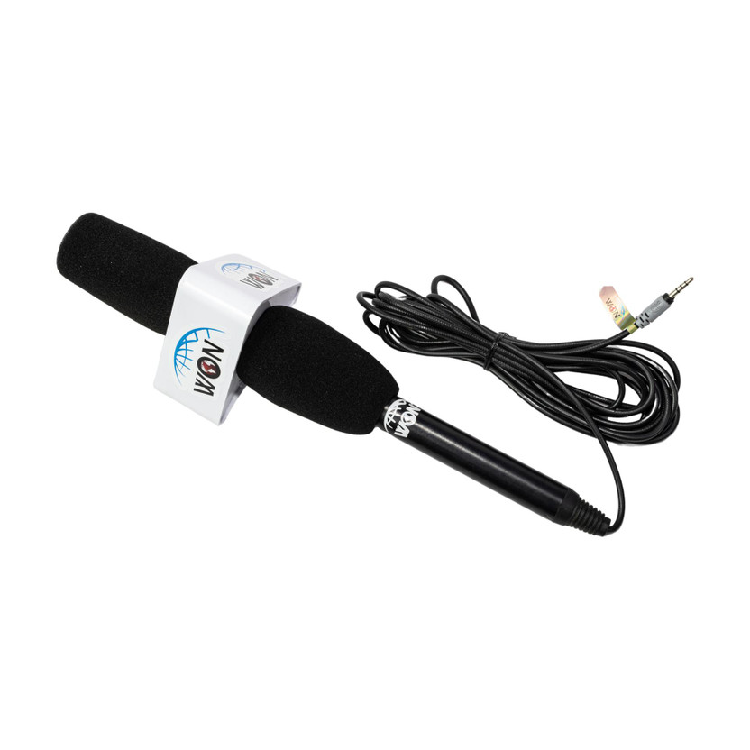 WON Shortgun Media Reporting Black color mic with triangle mic flag 3.5 mm jack Microphone