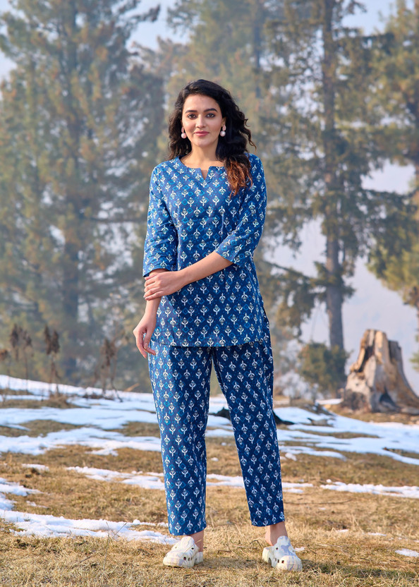 Miss Rekha Women Printed Blue, White Night Suit Set