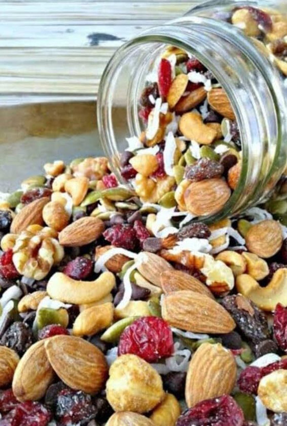 HARIHARKRIDHA Premium Trail Mix | Healthy & Nutritious Snack | Superfood | Diet Food | Assorted Seeds & Nuts, Assorted Nuts, Assorted Fruit(1 x 1000 g)