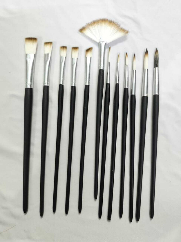 Svsu Svsu 12-Piece Black Handle Art Brush Set for Creative Painting(Set of 12, Black) - Flipkart Deal
