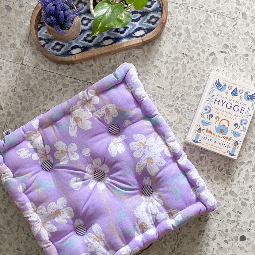 Pixel Home Foam Cushion Pack of 1 Floral(Lavender)
