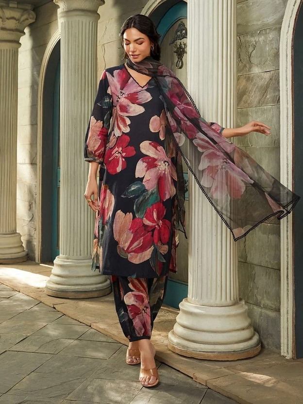 NAINVISH LIFESTYLE Printed Kurta, Trouser/Pant & Dupatta Set