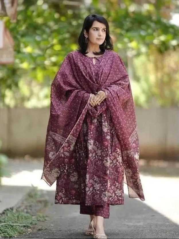 ZOHRA FASHION Printed Kurta, Salwar & Dupatta Set
