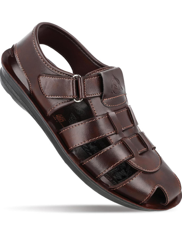 WALKAROO Men Casual(Brown , 9)