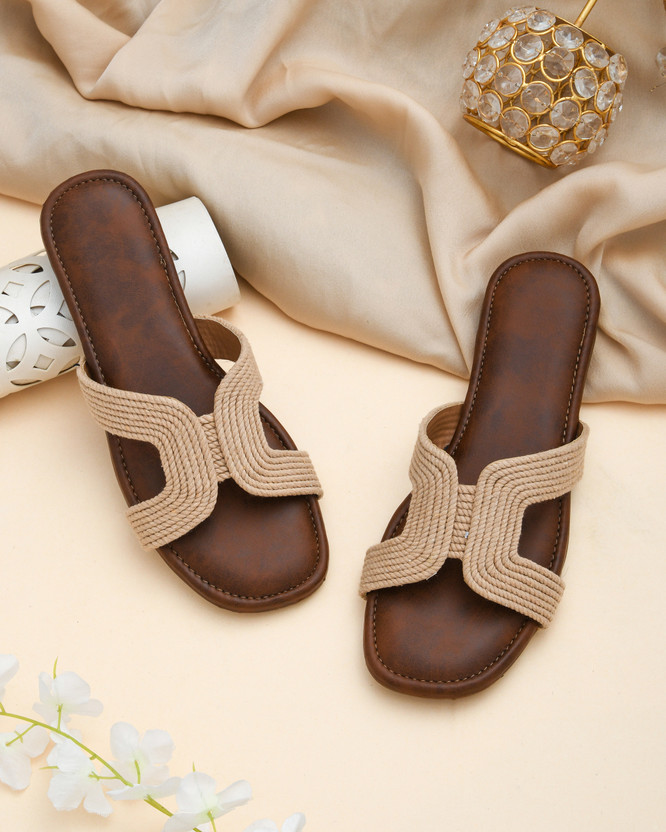 AMAZING TRADERS Women Flats(Tan , 6)