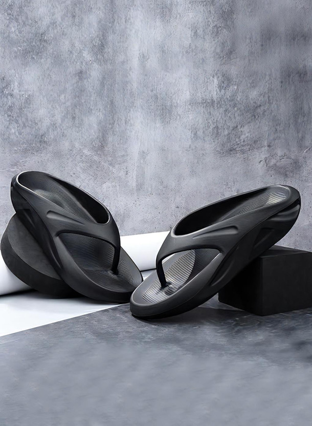 SARA Men Slides(Black , 6)