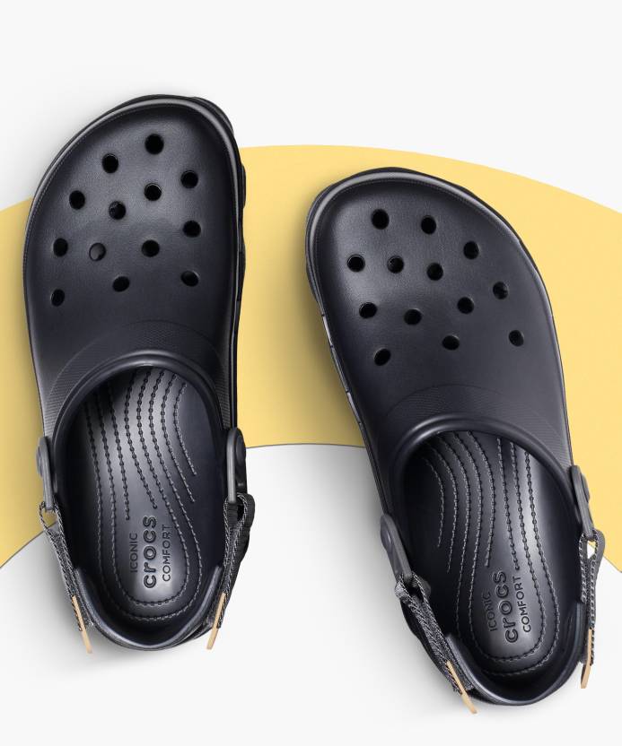 CROCS Men Black Clogs - Buy CROCS Men Black Clogs Online at Best Price -  Shop Online for Footwears in India 