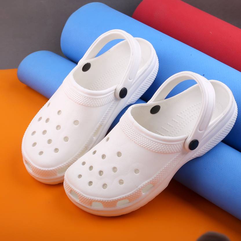 Kraasa Men White Clogs Sandal at Best Price