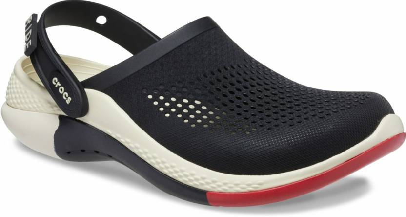 CROCS Men Black Sandals - Buy CROCS Men Black Sandals Online at Best Price  - Shop Online for Footwears in India 