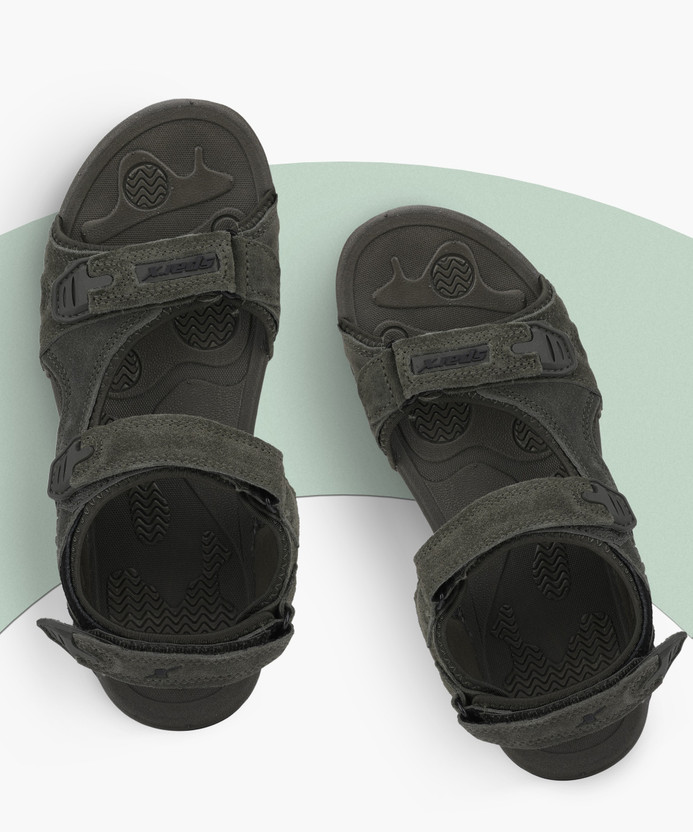 Sparx SS-506 Men Olive, Black Sandals 